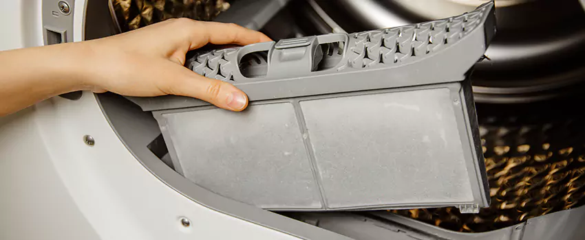 Signs Of A Clogged Dryer Lint Trap in Menasha, Wisconsin